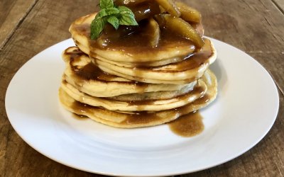 Pancakes with Caramelised Apple